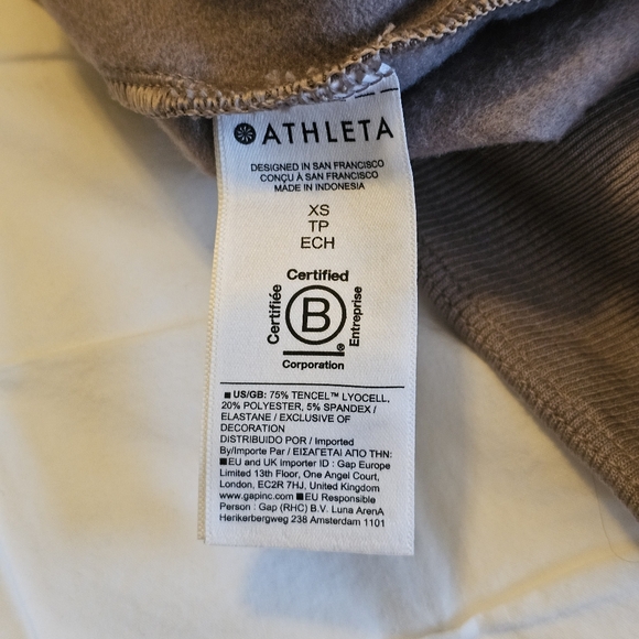 NWT Athleta Coaster Luxe High Rise Jogger In XS - Picture 9 of 13